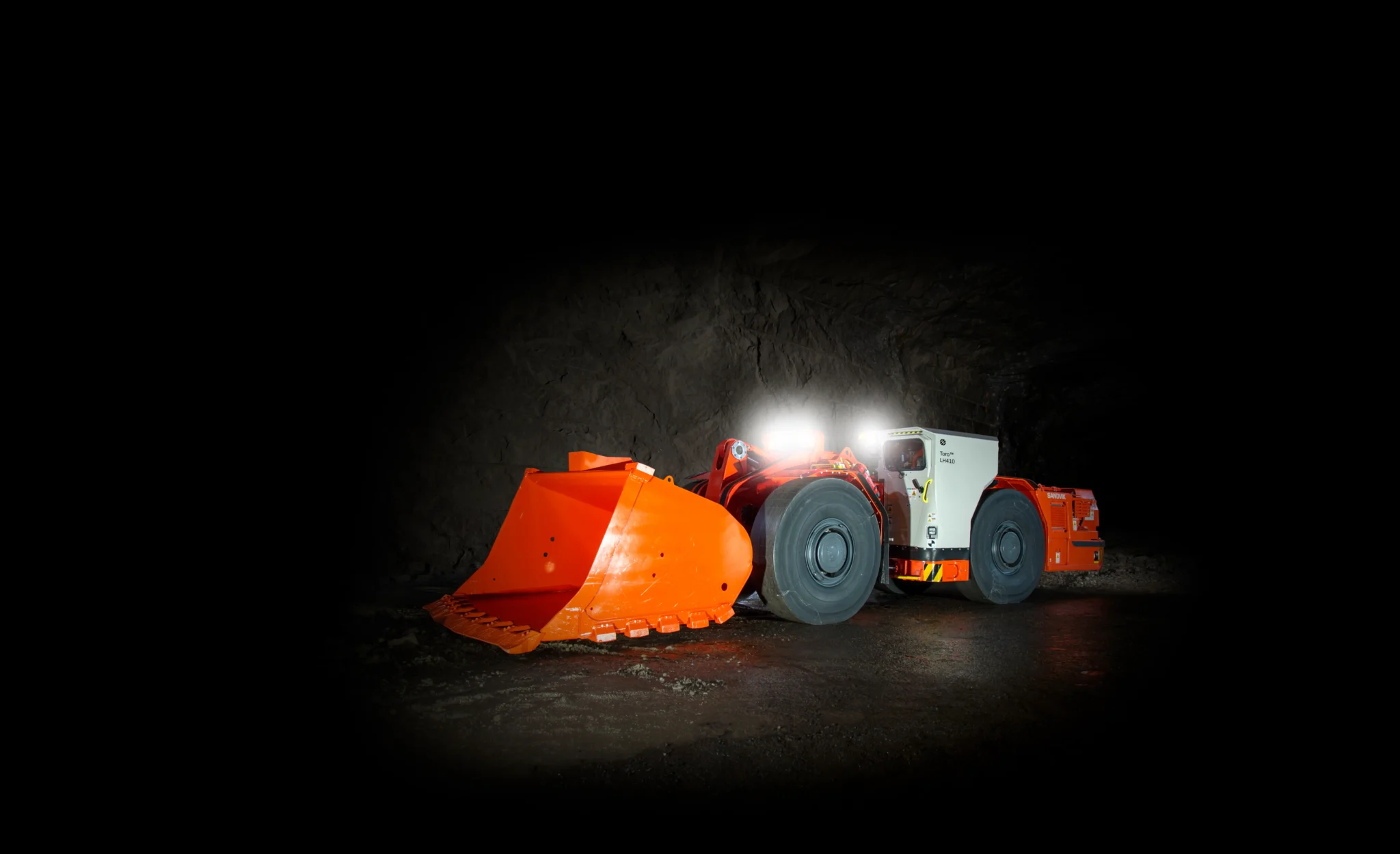 Toro™ LH410 | Sandvik Rental and Used