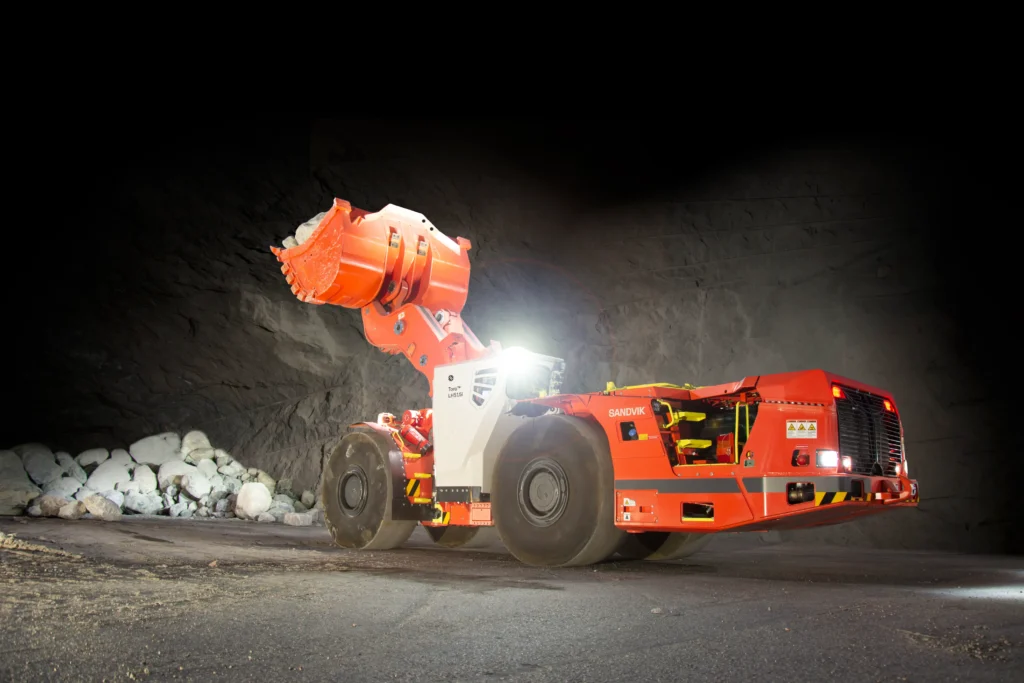 Toro™ LH515i | Sandvik