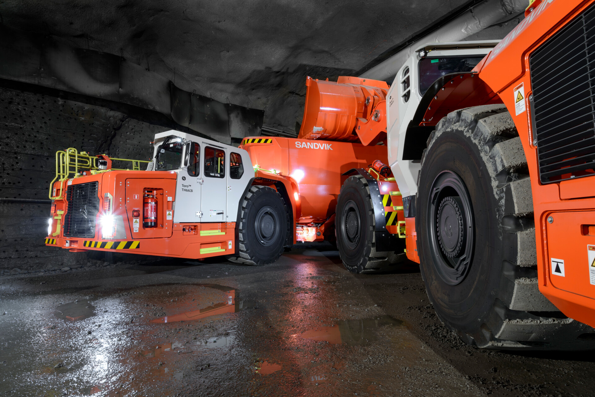 Toro™ LH621i | Sandvik Rental And Used Equipment