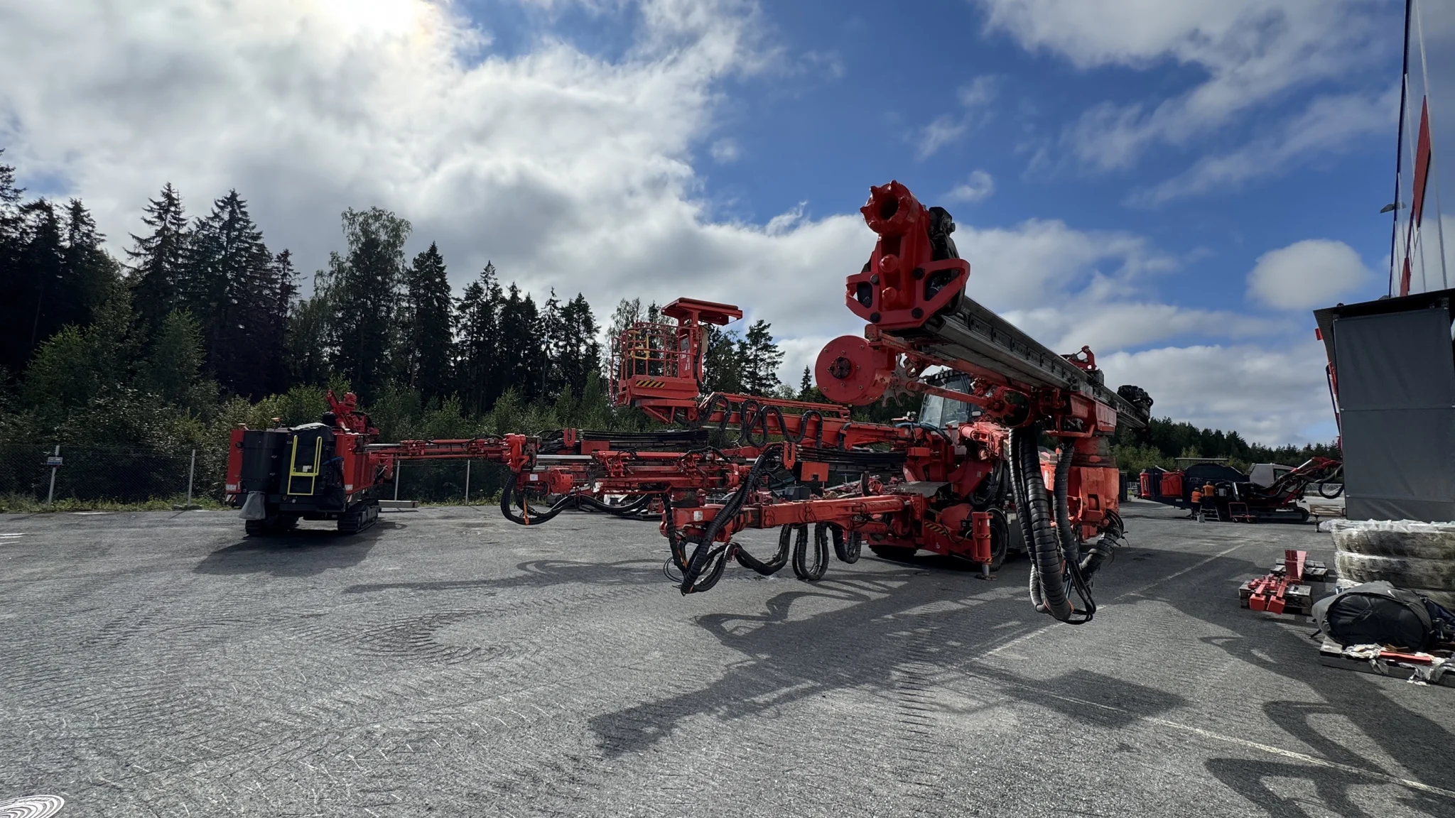 Sandvik DT1132i automated tunnel drilling jumbo for underground excavation