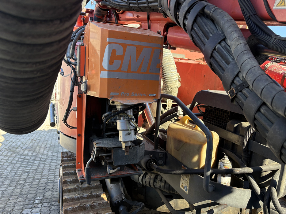 Sandvik Ranger™ DX600R surface drill rig operating on site, heavy-duty drilling equipment for mining and quarrying applications.